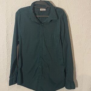 Haggar Men's Green Checkered Button-Down Shirt Rugged & Relaxed Normcore Comfort